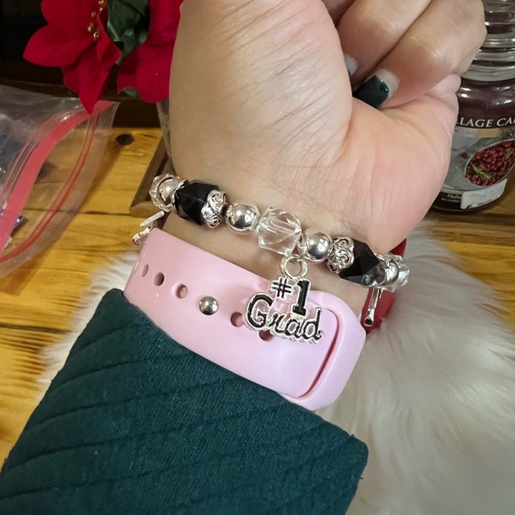 🎓Graduate Novelty Charm Strech Bracelet🎓 - Picture 5 of 6